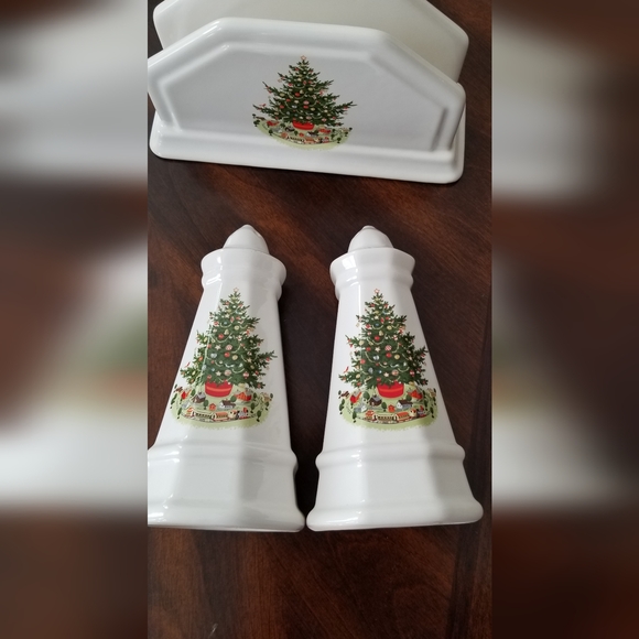 Pfaltzgraff Christmas Salt & Pepper Shakers, with Napkin Holder. OS - Picture 1 of 8